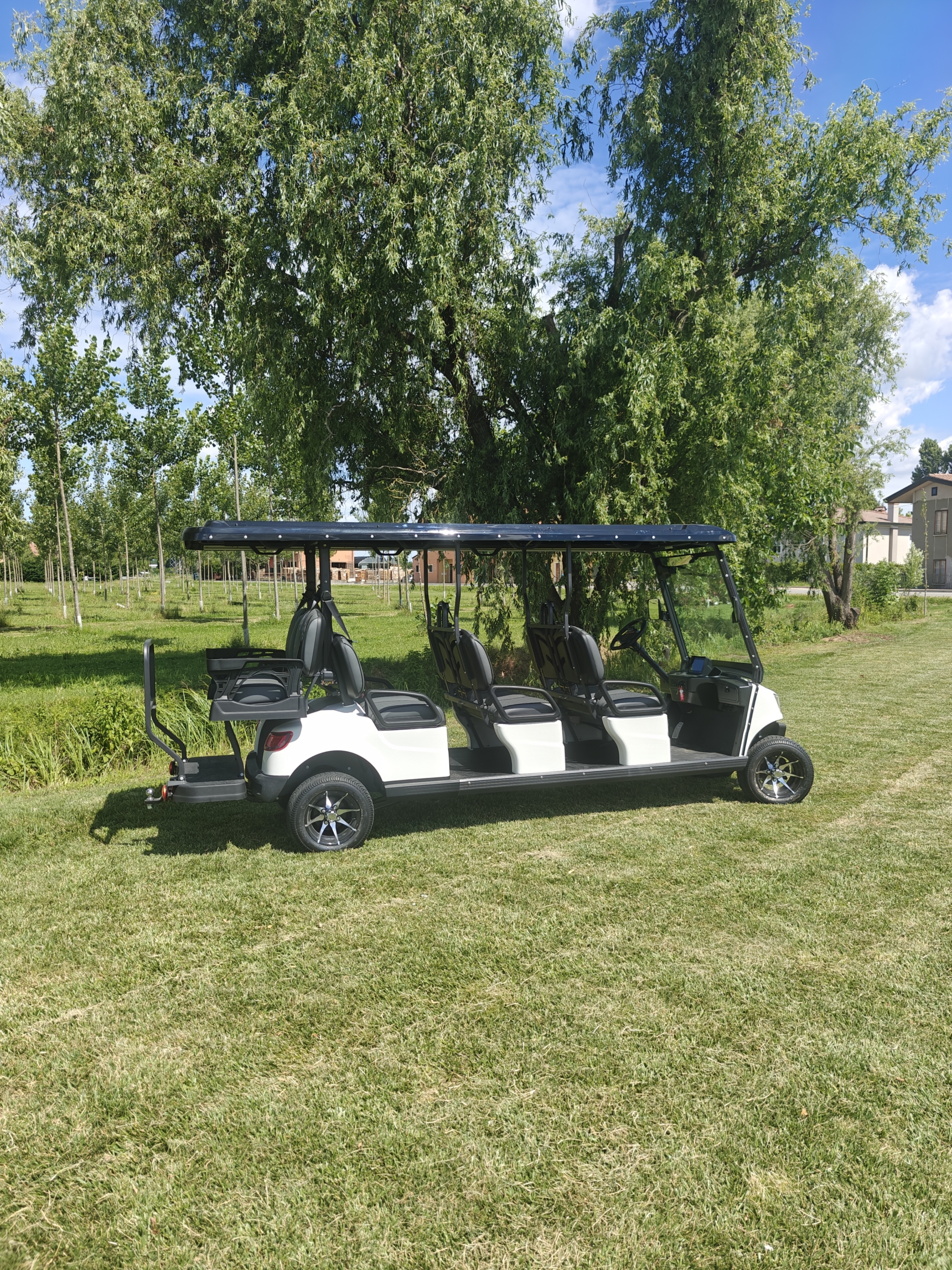 ICOCAR - Shuttle 6+2 - immagine 3