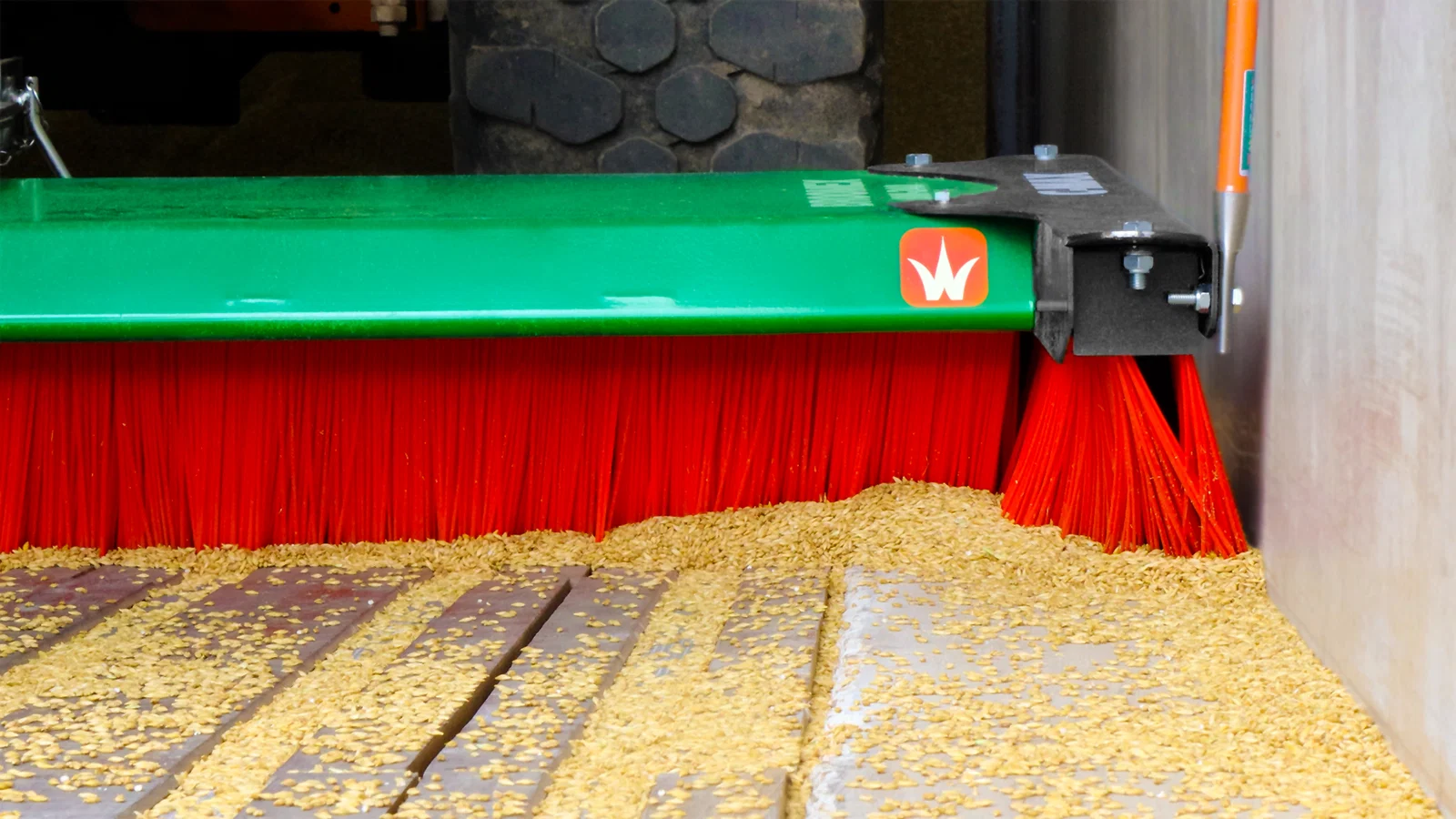 C-Max 240 Push Brooms - immagine 7